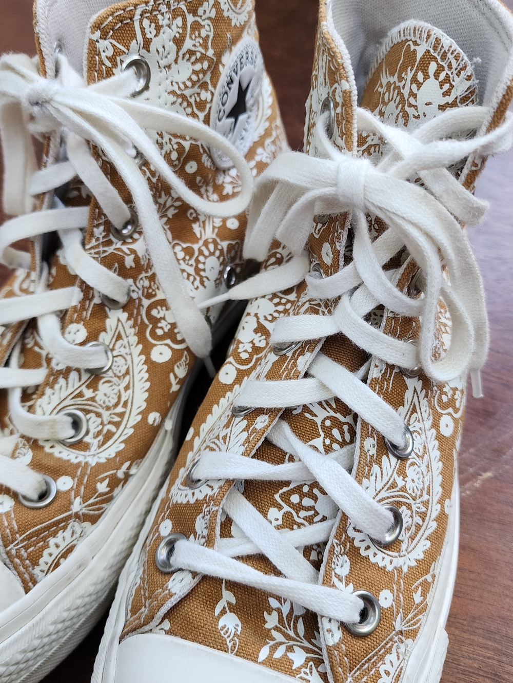 Converse Chuck Taylor All Star Platform High Fall Florals Paisley Wheat [8] - Picture 9 of 11